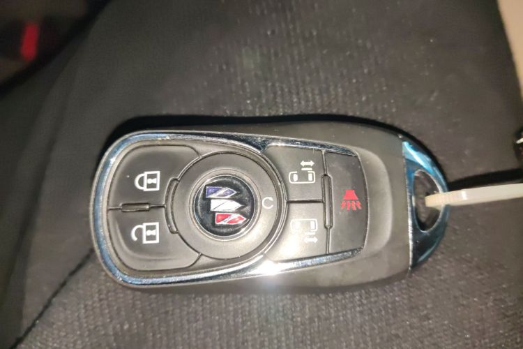 别克GL8 2022款 ES陆尊 653T 尊享型中控内饰11