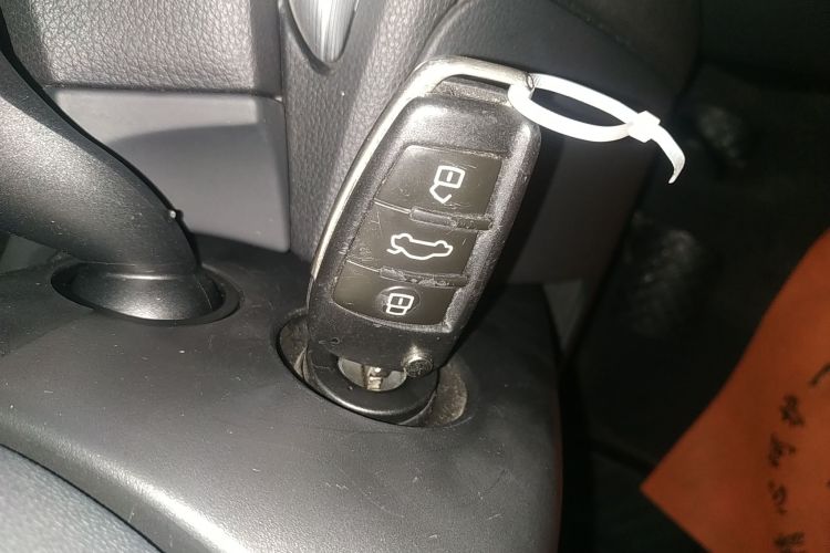 奥迪A3 2016款 Sportback 35 TFSI 领英型中控内饰7001