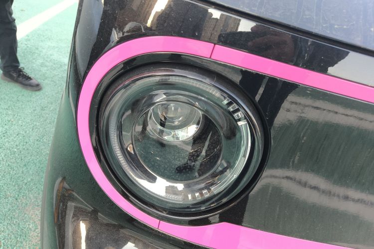 吉利银河 2025款 210km 熊猫卡丁车身外观6006