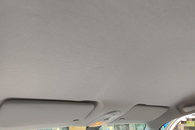 奔腾小马 2025款 222km 灵动马中控内饰22