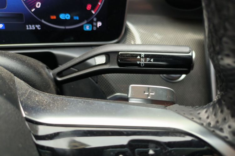 奔驰C级 2022款 改款 C 260 L 运动版中控内饰18