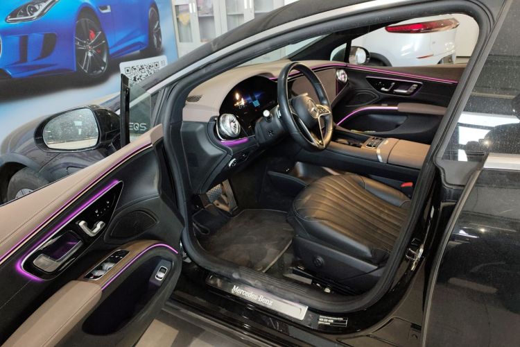 奔驰EQS 2022款 改款 450+ 先锋版中控内饰20