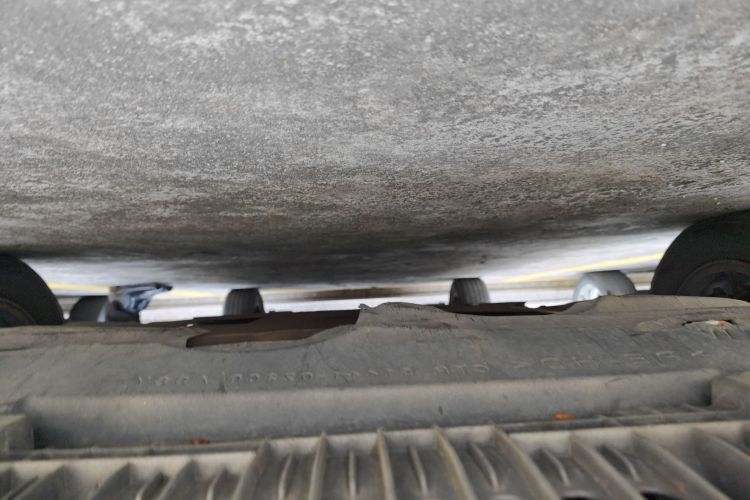 丰田 卡罗拉 2011款 1.6L 自动GL局部细节9008