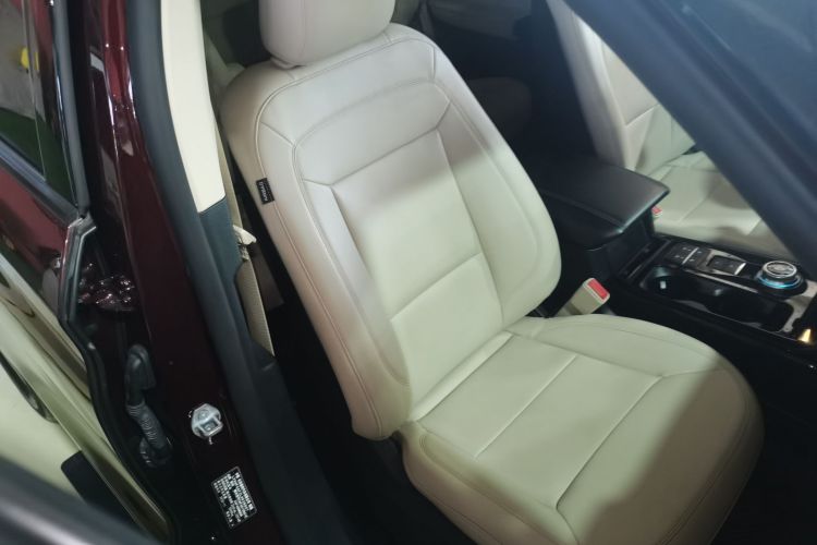 福特 探险者 2020款 EcoBoost 285 后驱风尚版 6座局部细节41