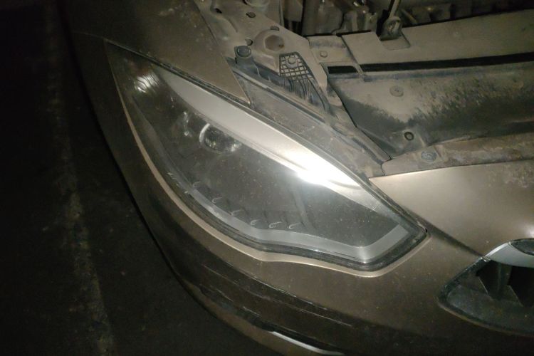 中华H530 2017款 1.6L 自动舒适型车身外观6006