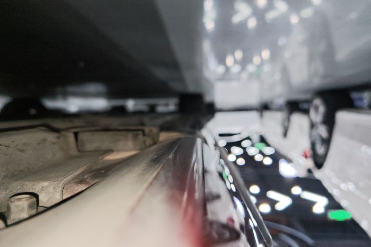 奔驰C级 2018款 C 200 L 运动版局部细节9002