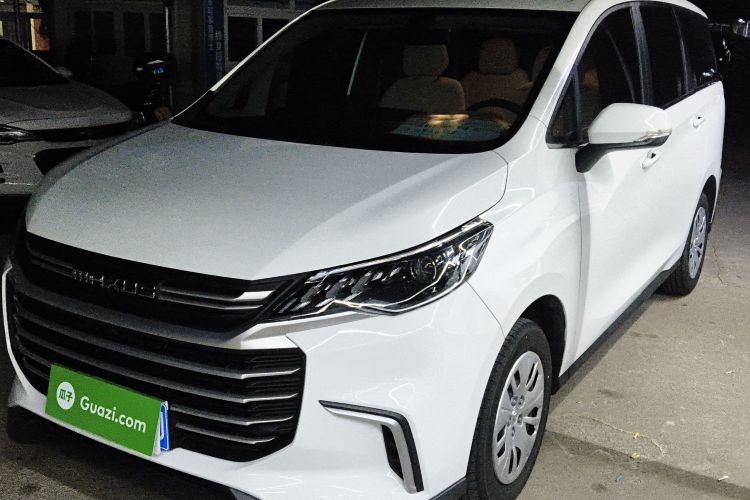 上汽大通MAXUS 大通G50 2023款 1.5T 手动畅游A车身外观4