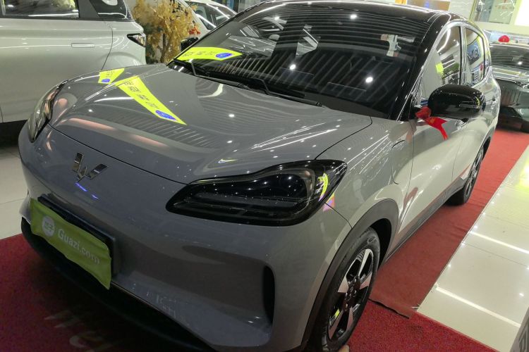 五菱汽车 五菱缤果PLUS 2024款 510km 旗舰版 四座版车身外观1