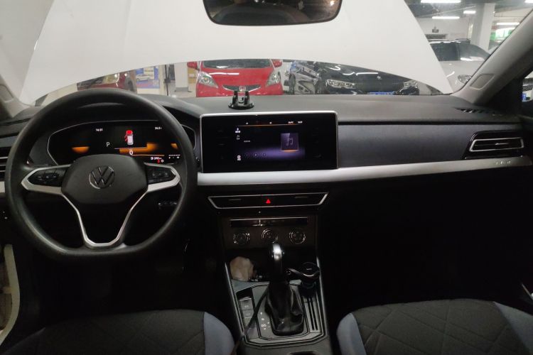 大众 朗逸 2023款 1.5L 自动得逸版中控内饰7002