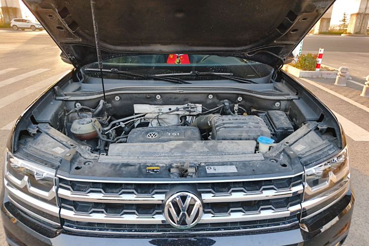 大众 途昂 2020款 改款 380TSI 四驱豪华版机舱底盘24