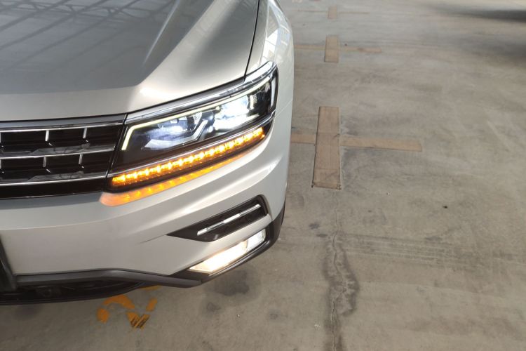 大众 途观L 2017款 330TSI 自动两驱旗舰版局部细节36