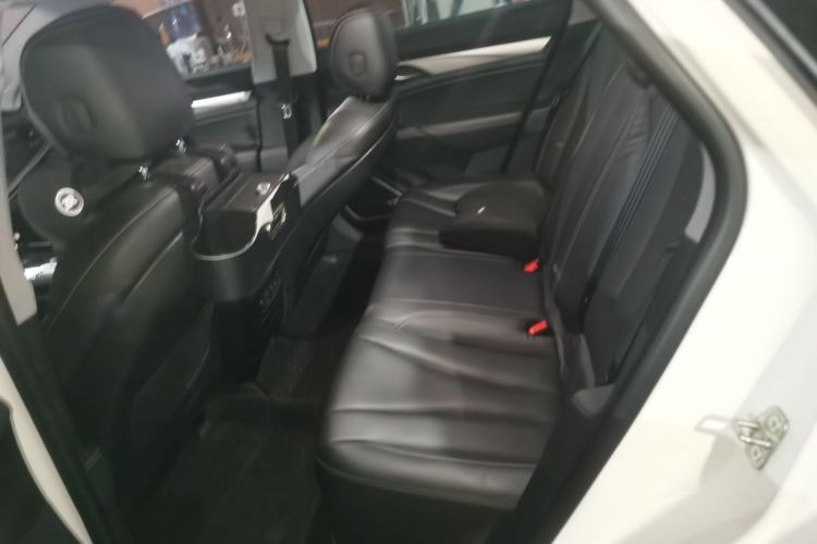 吉利汽车 博瑞 2021款 1.8T 领航版+中控内饰21