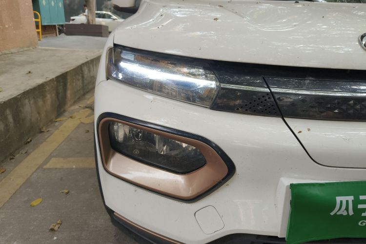 东风纳米 纳米BOX 2022款 追风版 351KM 进阶型车身外观8