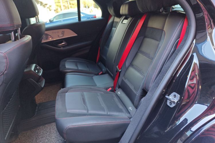 奔驰GLE AMG 2022款 AMG GLE 53 4MATIC+中控内饰7004