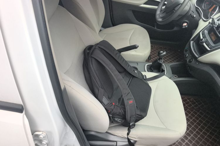 雪佛兰 2015款 赛欧3 1.5L 手动理想天窗版局部细节41