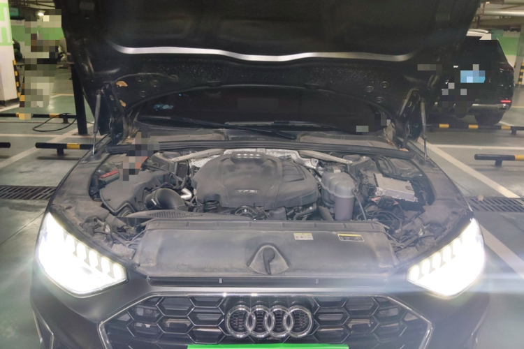 奥迪A4L 2020款 40 TFSI 豪华动感型局部细节24