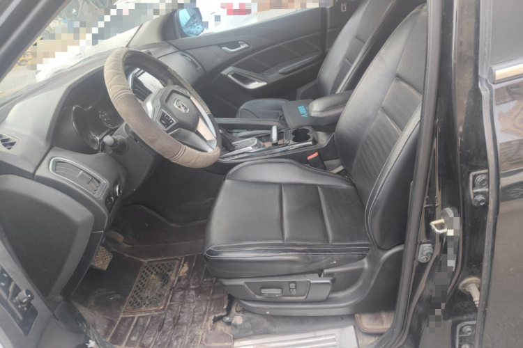 江铃 驭胜S350 2016款 2.0T 自动四驱汽油豪华版5座中控内饰19