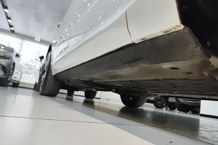 沃尔沃XC60新能源 2022款 T8 插电混动 四驱智远运动版局部细节9001