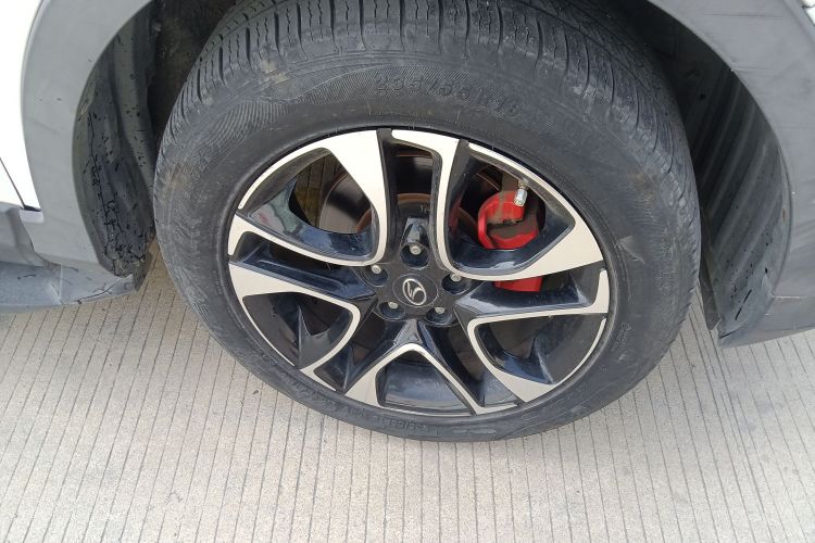 东南DX7 2017款 1.5T 自动豪华型车身外观10