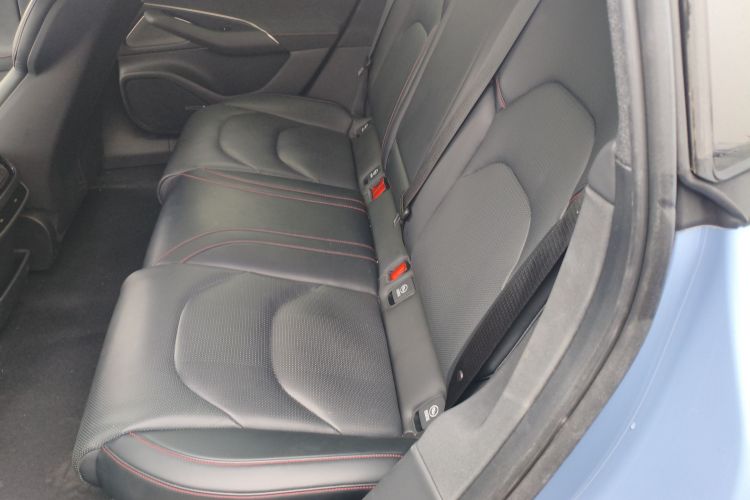 小米汽车 小米SU7 2024款 后驱长续航智驾版中控内饰7004