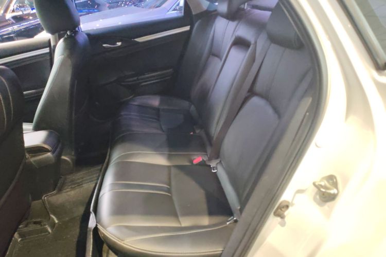 本田 思域 2016款 220TURBO CVT豪华版中控内饰21