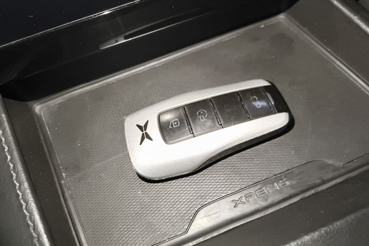 小鹏G3 2019款 尊享版中控内饰11