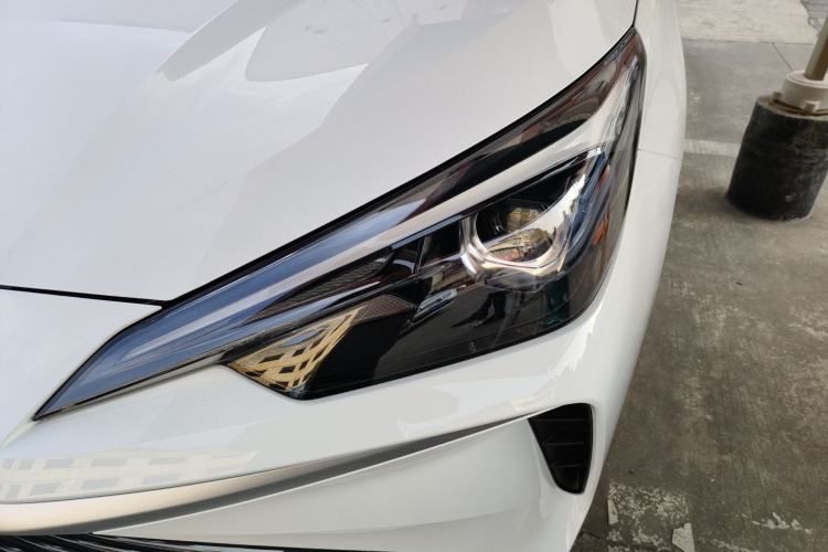 荣威i5 2023款 1.5L CVT豪华版局部细节36