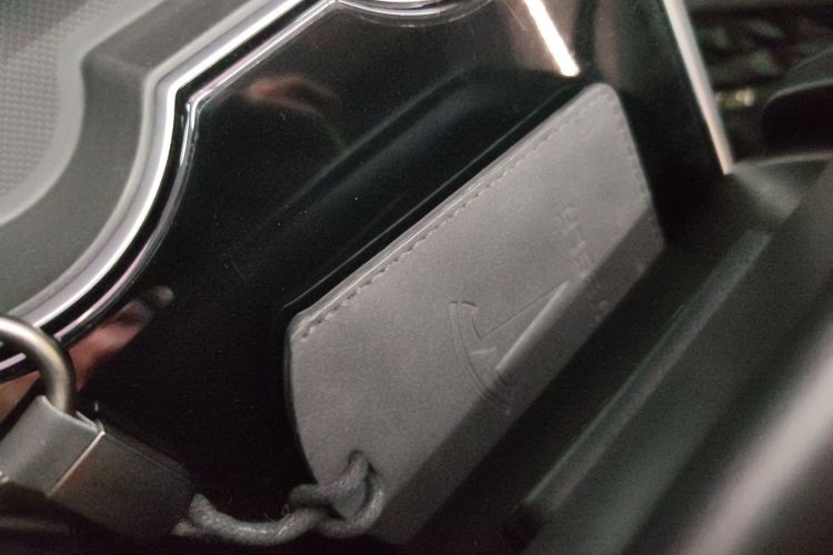 特斯拉 Model 3(进口) 2019款 标准续航后驱升级版(60度)中控内饰11