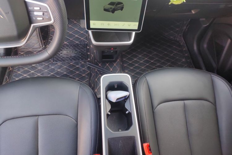 哪吒汽车 哪吒AYA 2023款 318 Lite局部细节18