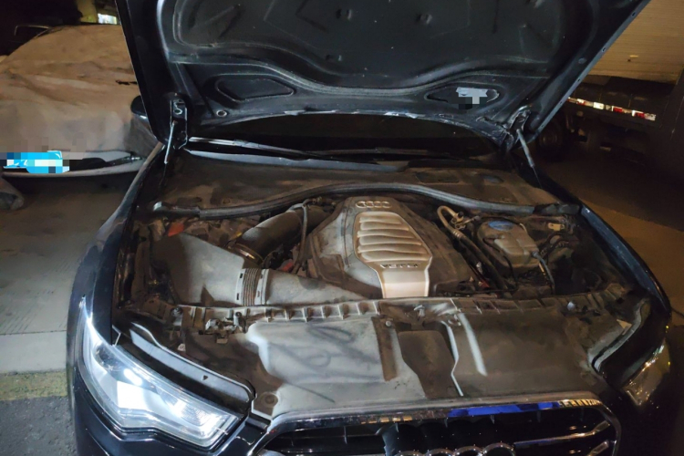 奥迪A6L 2014款 30 FSI 豪华型局部细节9006