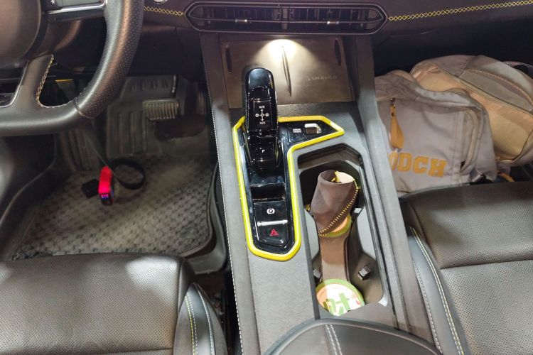 领克03 2023款 2.0TD DCT劲Pro中控内饰18