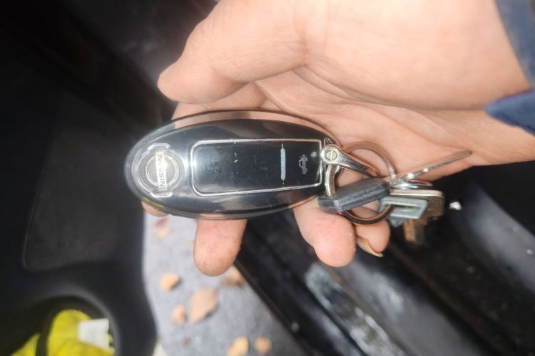 日产 轩逸 2019款 1.6XV CVT智联尊享版 国VI中控内饰11