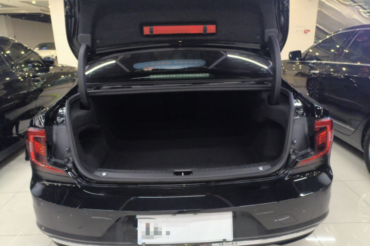 沃尔沃S90 2021款 B5 智远豪华版机舱底盘23