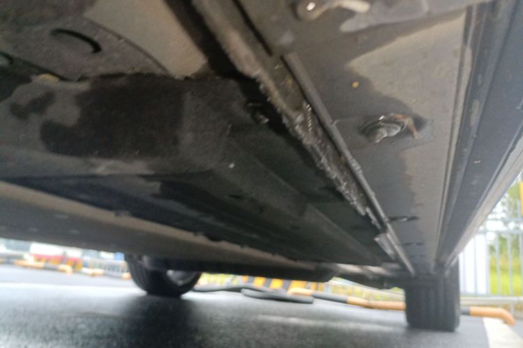 理想汽车 理想L8 2023款 Pro局部细节9004