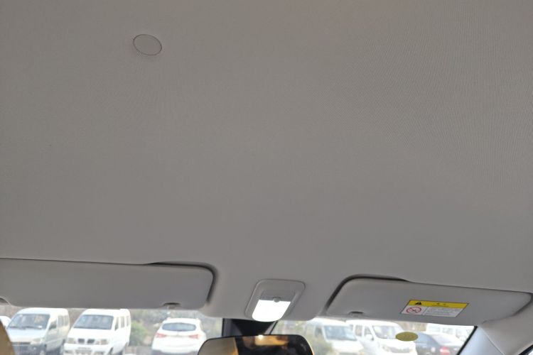 五菱汽车 五菱缤果PLUS 2024款 330km 五座版局部细节22