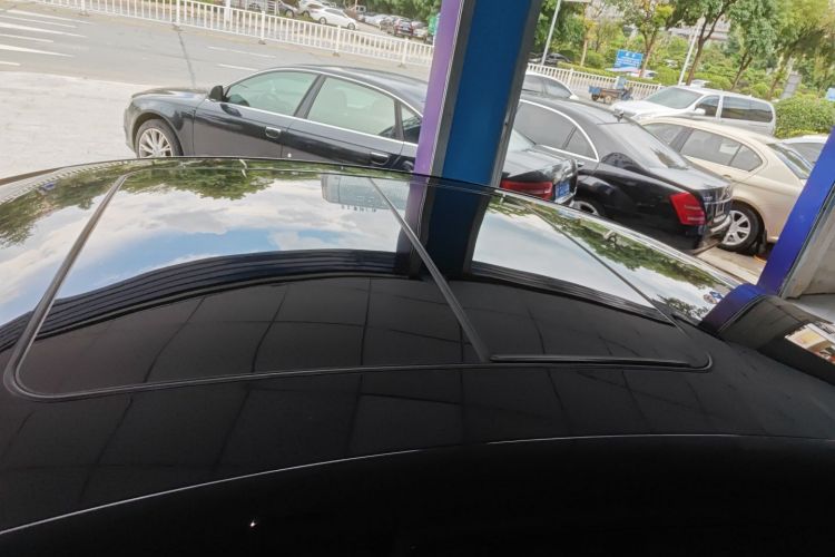 比亚迪 海豹 2023款 DM-i 1.5T 121km 尊荣型车身外观57