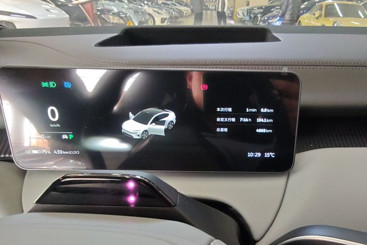 蔚来ET5 2025款 75kWh中控内饰14