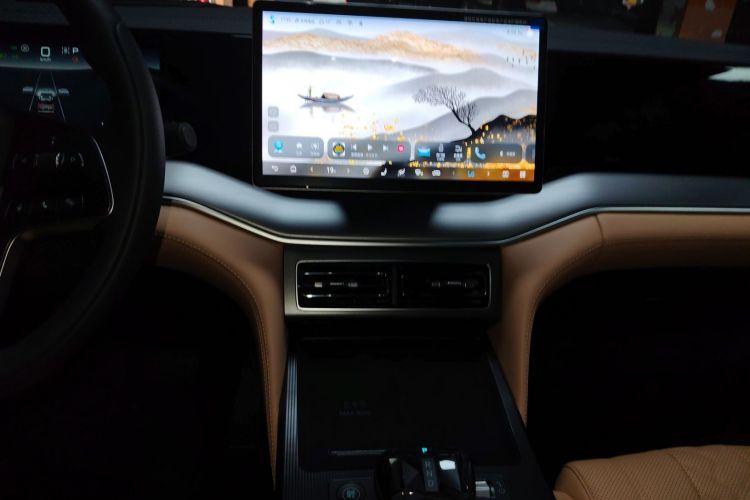 比亚迪 宋L DM-i 2024款 112km 超越型中控内饰16