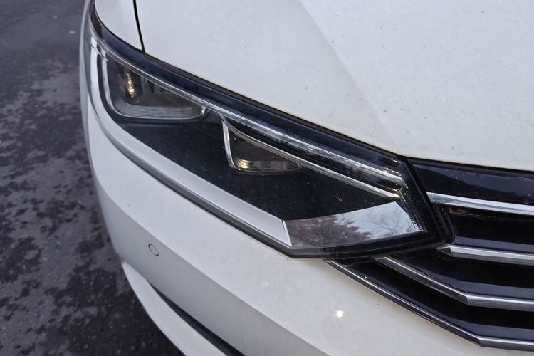 大众 蔚揽 2018款 380TSI 两驱舒行版车身外观8