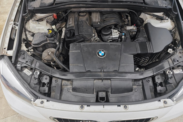 宝马X1 2013款 sDrive18i 时尚型局部细节24