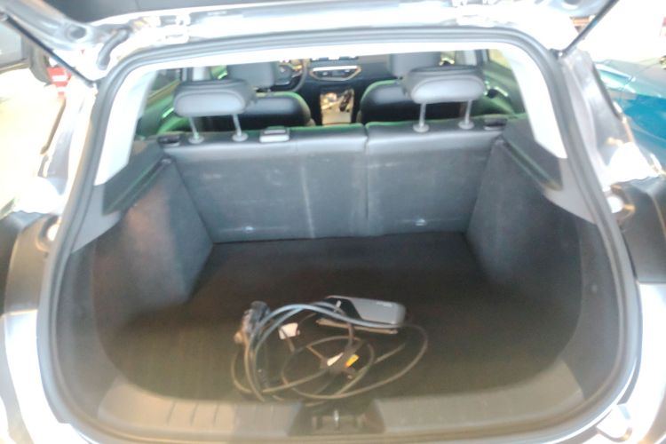 吉利几何C 2022款 蓝莓C400局部细节23