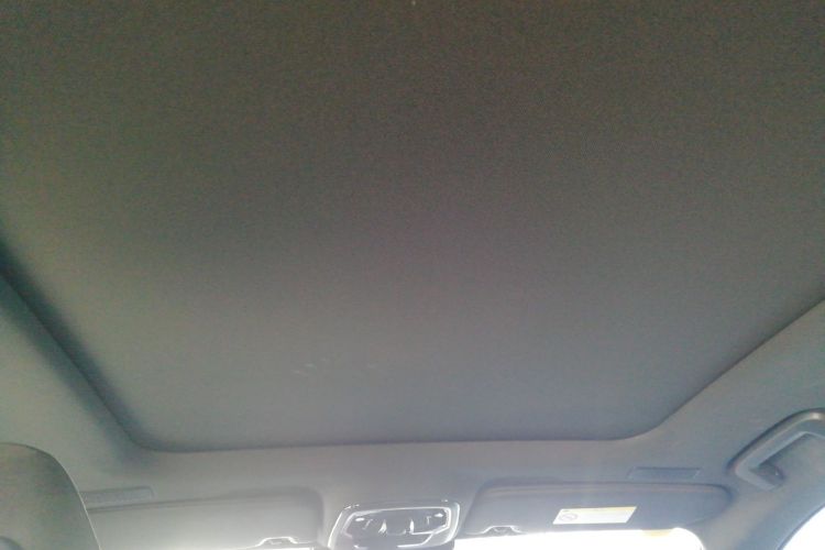 领克05 EM-P 2021款 1.5TD PHEV HALO中控内饰22