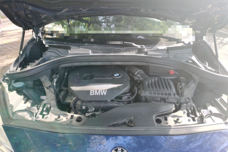 宝马2系旅行车 2016款 218i 运动设计套装局部细节24