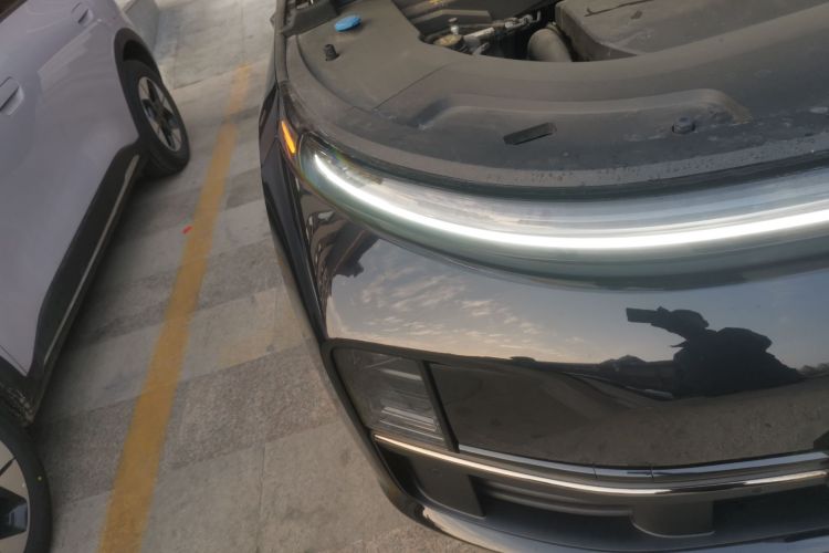 理想汽车 理想L7 2023款 Air车身外观8