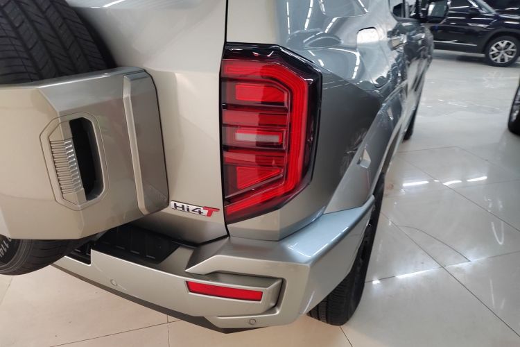 坦克400新能源 2024款 Hi4-T 越野版车身外观9