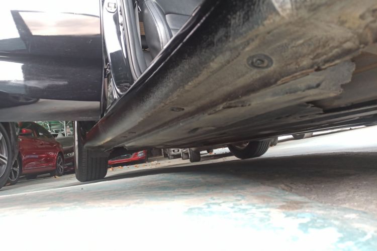 起亚K4 2014款 1.8L 自动GLS局部细节9001