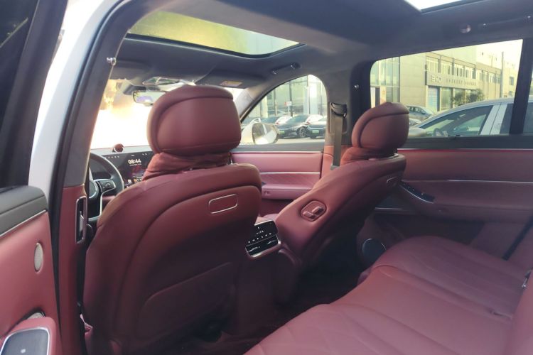 鸿蒙智行 问界M8 2025款 纯电 Max+ 五座长续航版局部细节22