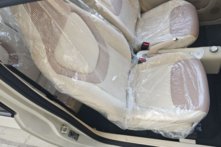 五菱汽车 宏光MINIEV 2024款 第三代 215km 青春版局部细节41