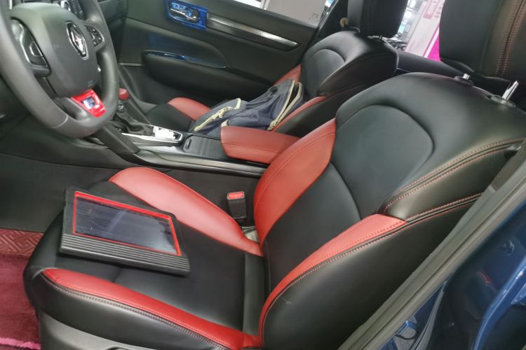 雷诺 科雷傲 2017款 2.0L 两驱舒适版中控内饰19