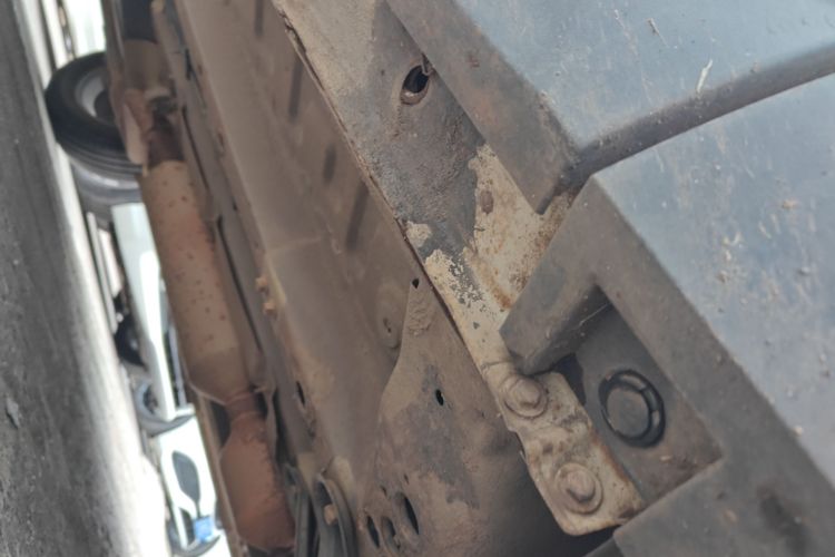 捷途X90 2019款 1.5T 自动悦享型 6座 国V局部细节9001